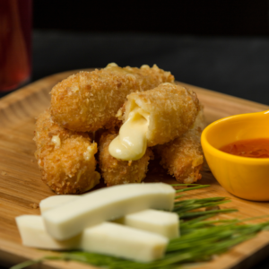 4 Pc Mac & Cheese Bites (V)